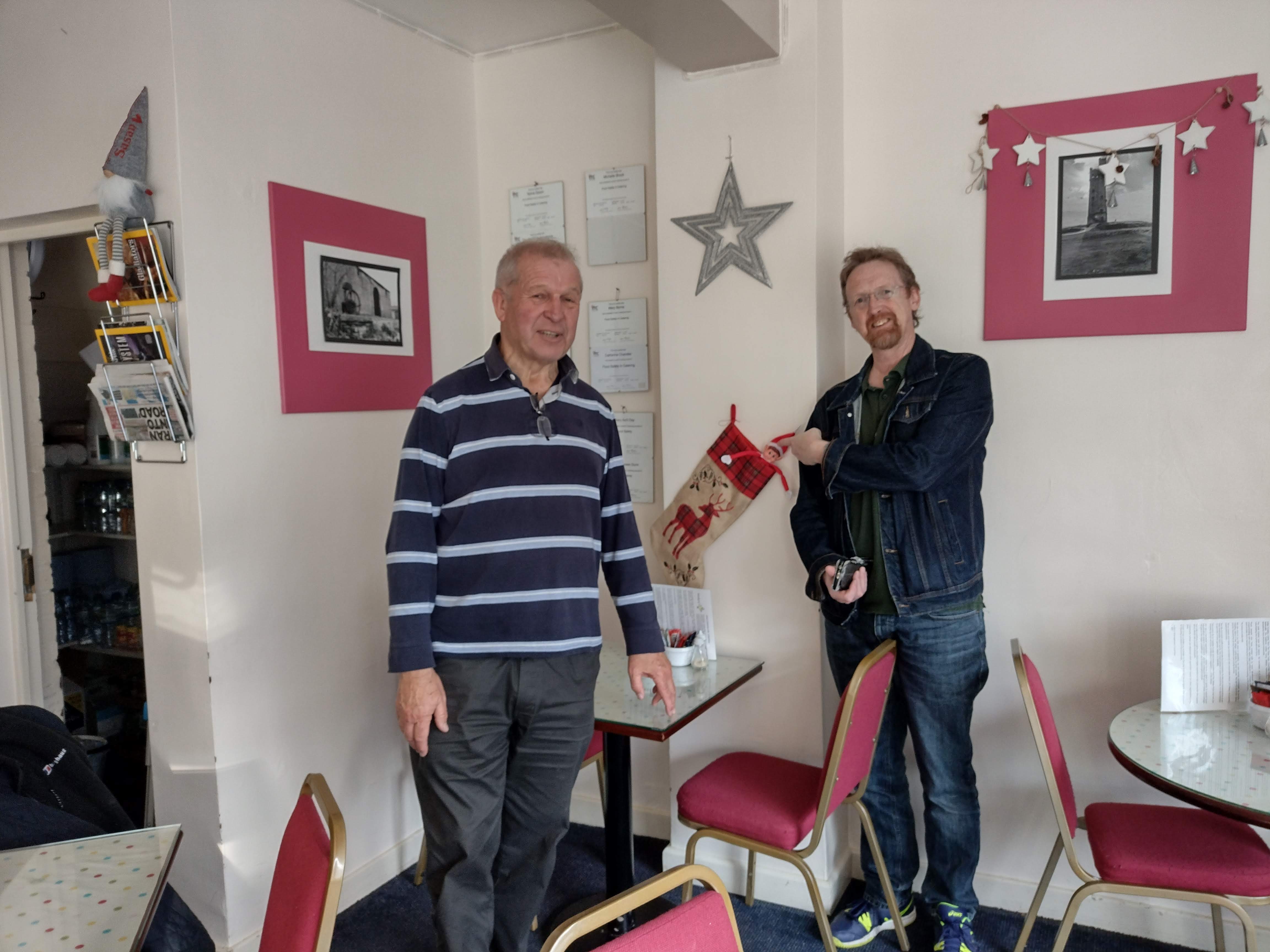 Decorating Café for Christmas